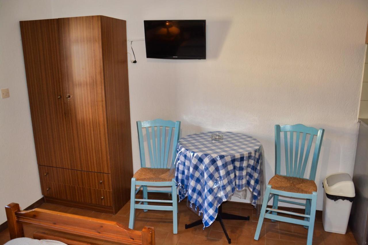 Papatzikos Traditional Guesthouse Неос-Мармарас Экстерьер фото