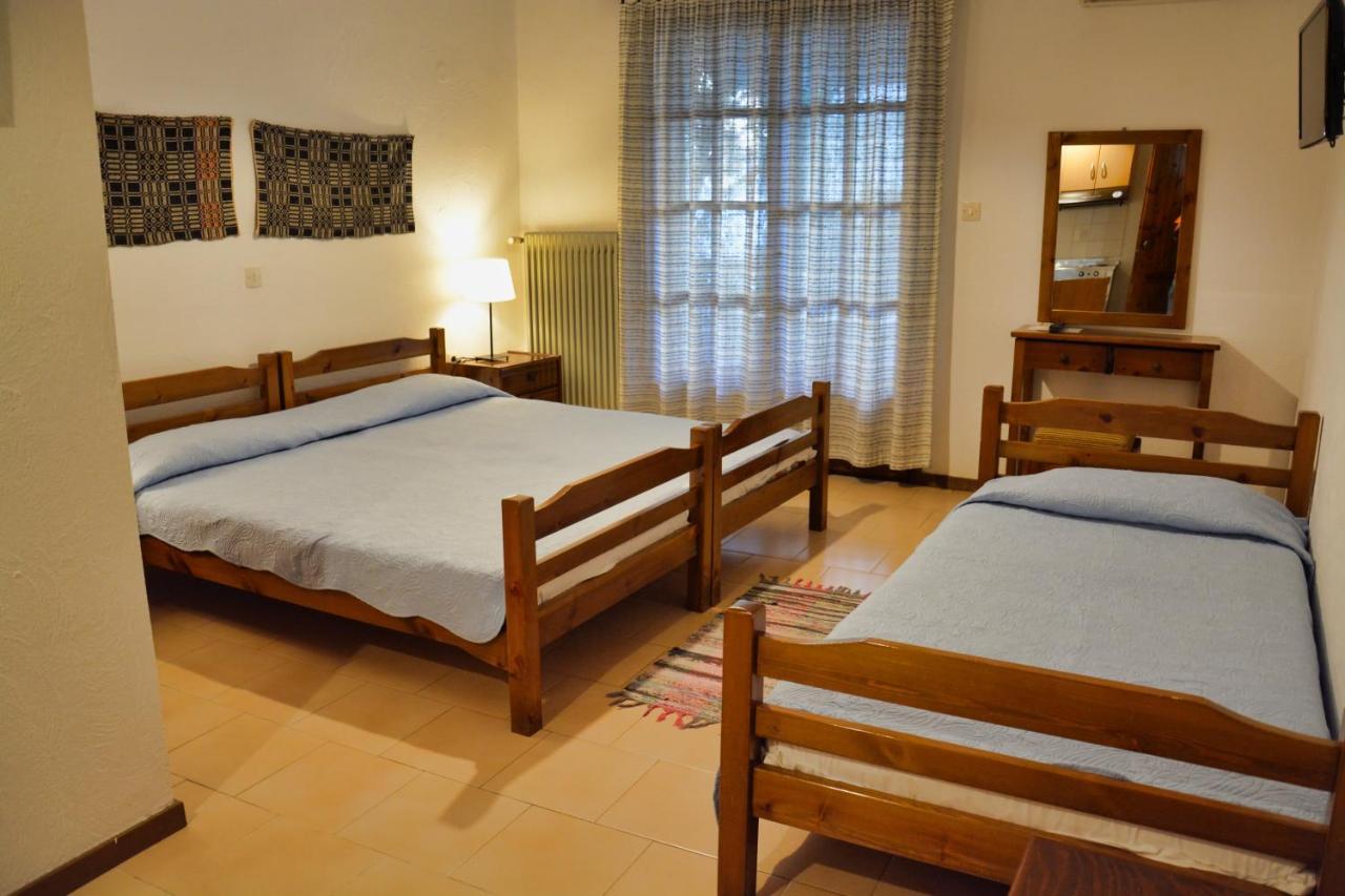 Papatzikos Traditional Guesthouse Неос-Мармарас Экстерьер фото