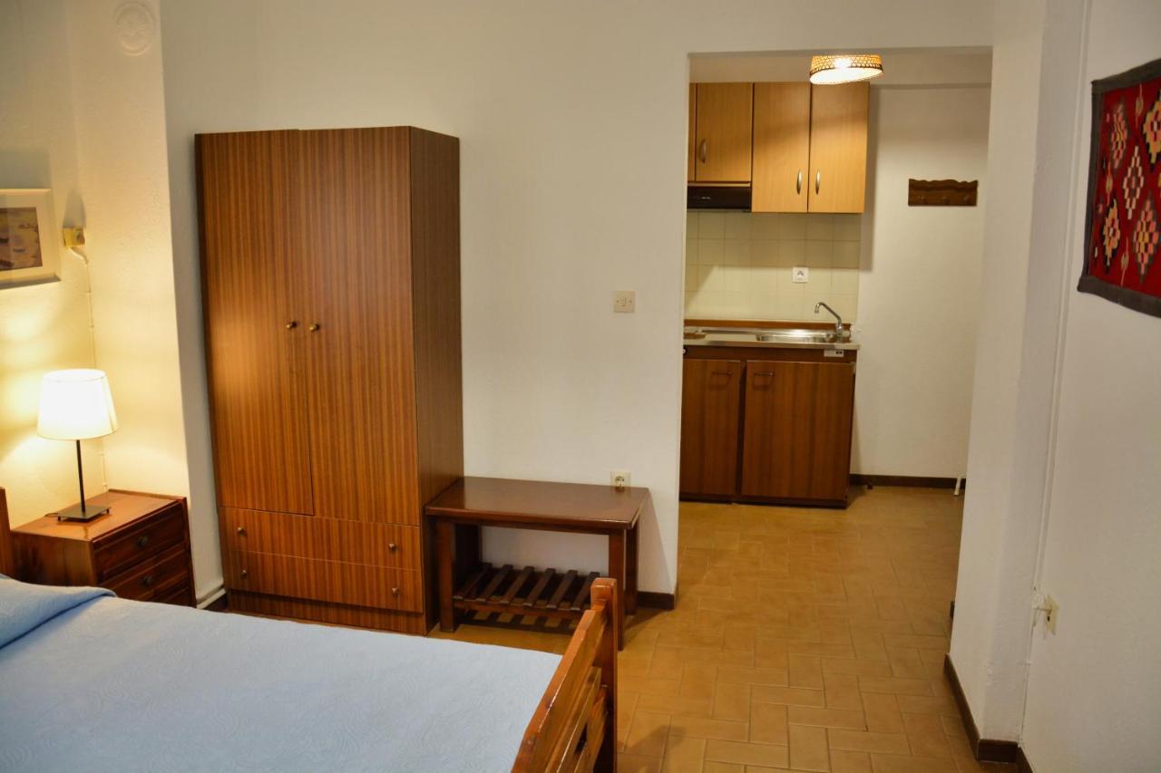 Papatzikos Traditional Guesthouse Неос-Мармарас Экстерьер фото