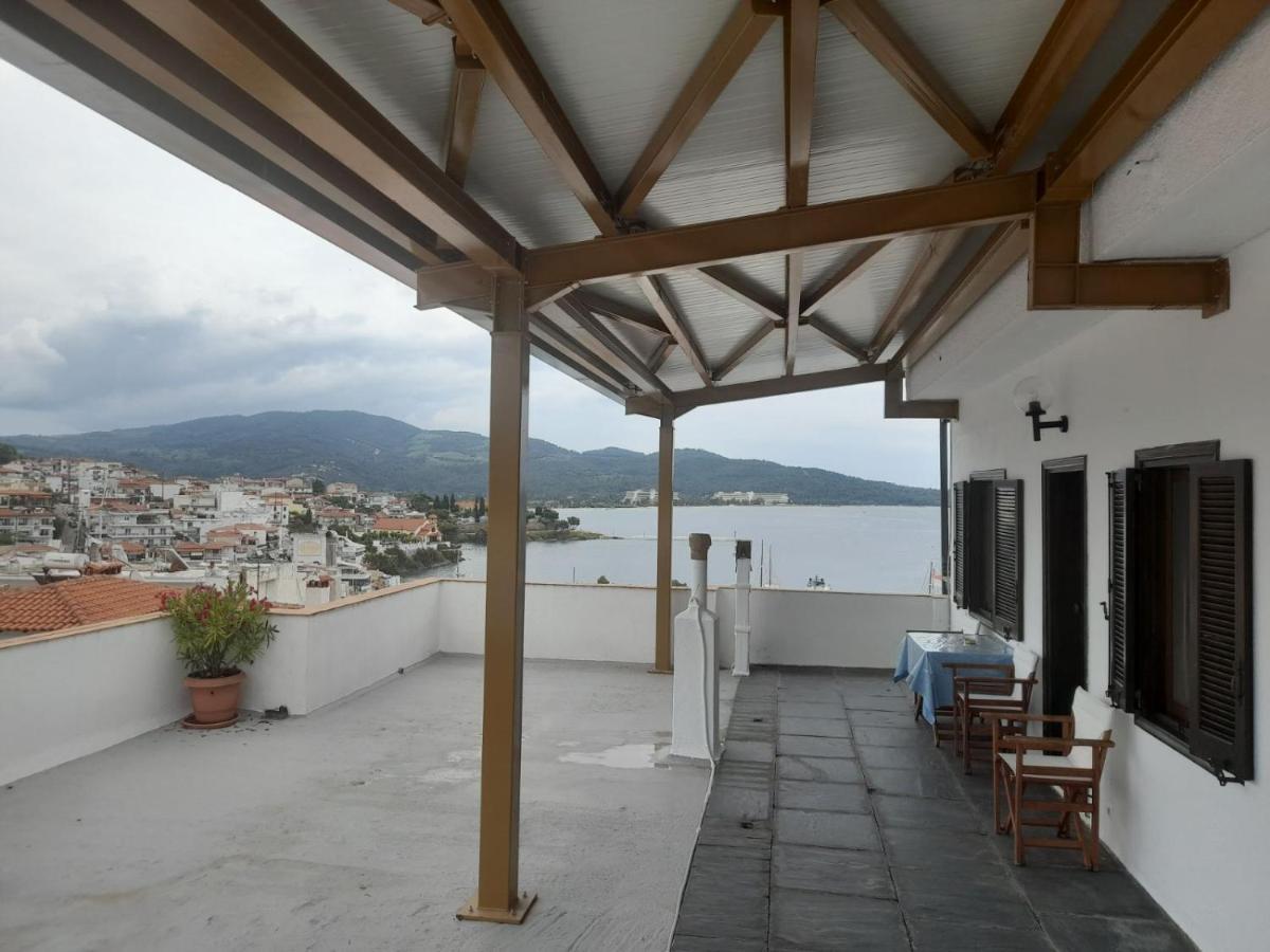 Papatzikos Traditional Guesthouse Неос-Мармарас Экстерьер фото