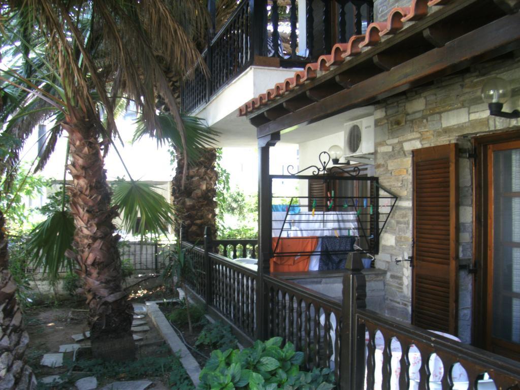Papatzikos Traditional Guesthouse Неос-Мармарас Экстерьер фото