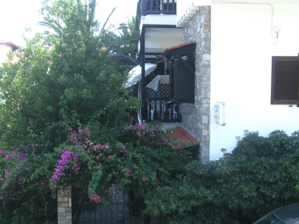 Papatzikos Traditional Guesthouse Неос-Мармарас Экстерьер фото