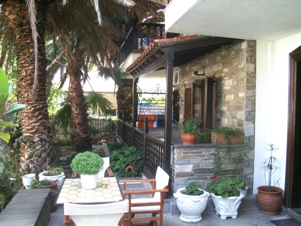 Papatzikos Traditional Guesthouse Неос-Мармарас Экстерьер фото